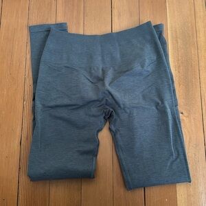 Alphalete Amplify Leggings Grey